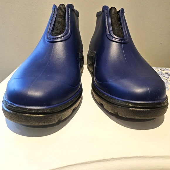 5/$25 Sloggers sz10 rain boots - Picture 4 of 8